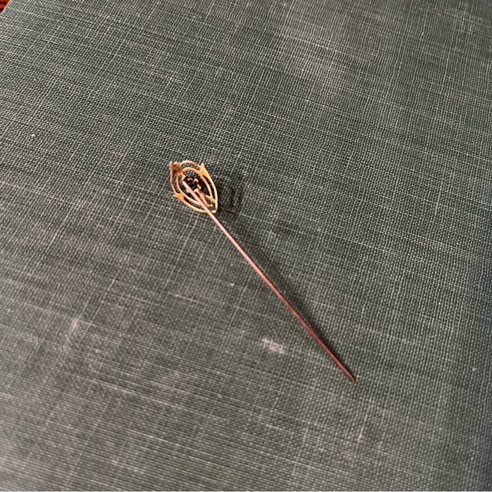 Gorgeous Antique 10k Gold Sapphire Ornate Stick Pin - Picture 2 of 6